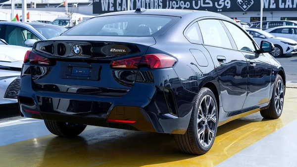 BMW 2-Series 225i 2025 - Chinese Specs - Brand New