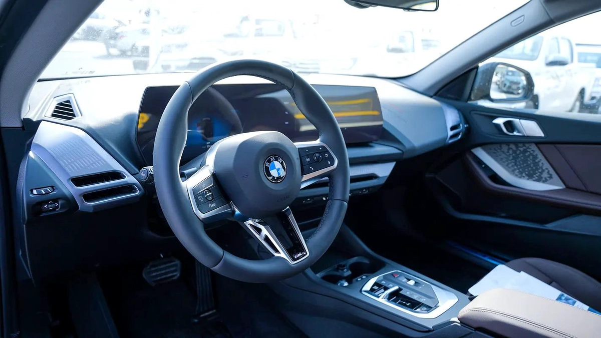 BMW 2-Series 225i 2025 - Chinese Specs - Brand New-9-9