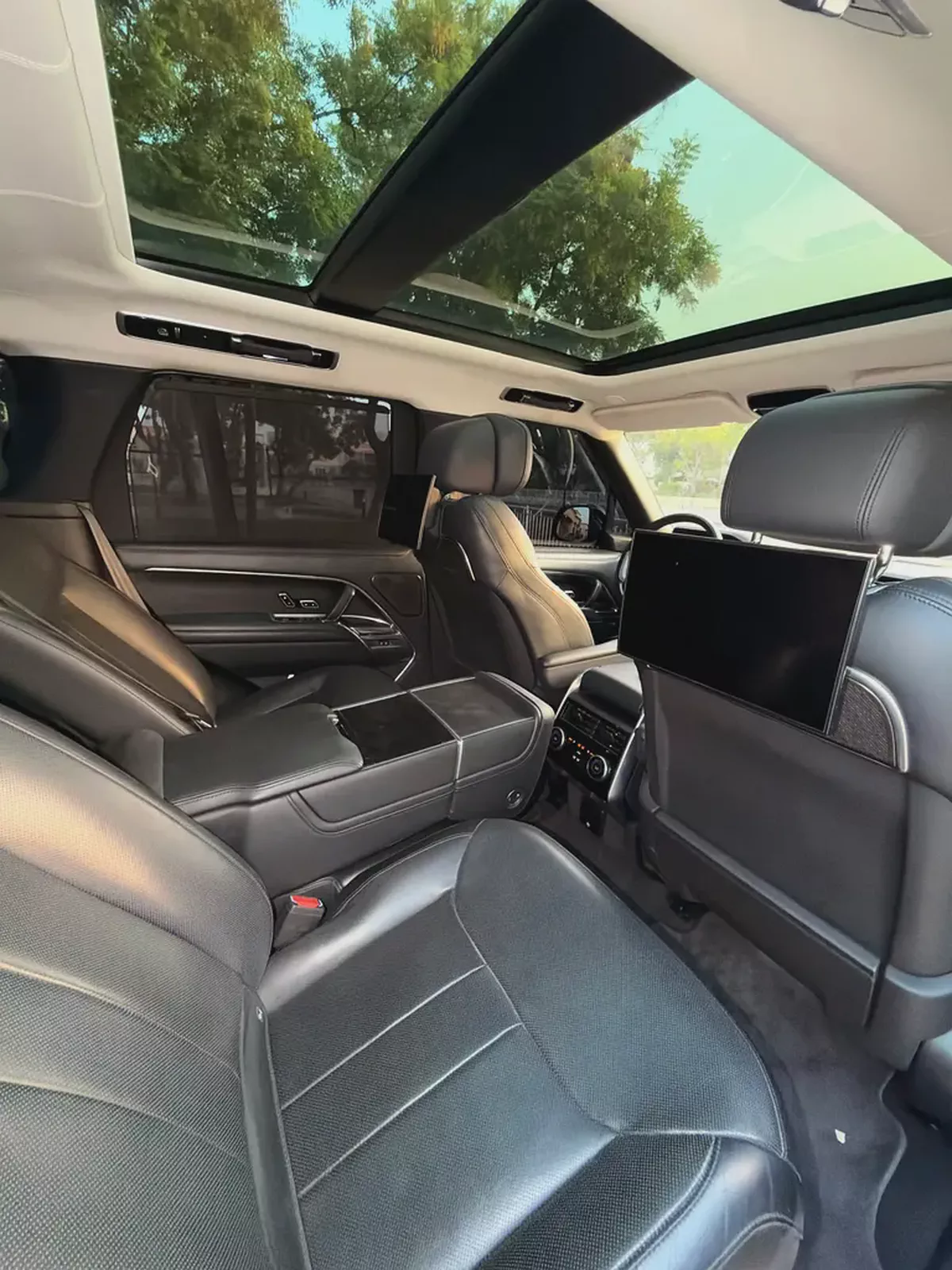 2022 Land Rover Range Rover First Edition-5-5