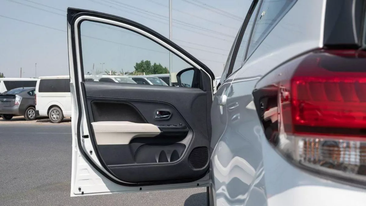Toyota Rush GX Toyota Rush 1.5L Petrol AT MY2023-8-0