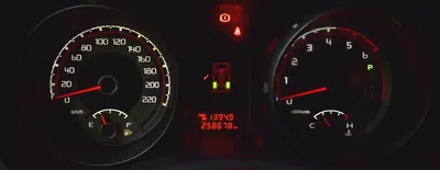 DIESEL ( ديزل ) Mitsubishi Pajero GLS Di-D ( 2012 Model ) in White Color GCC Specs-12