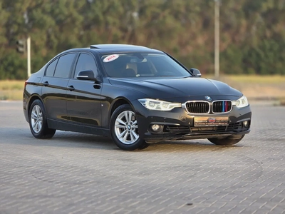 BMW 3-Series 318i 2018 GCC Specs-1