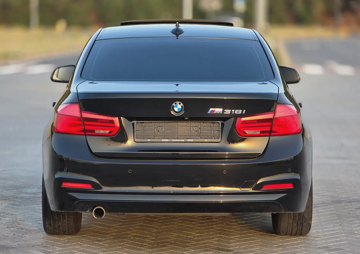 BMW 3-Series 318i 2018 GCC Specs-5-5