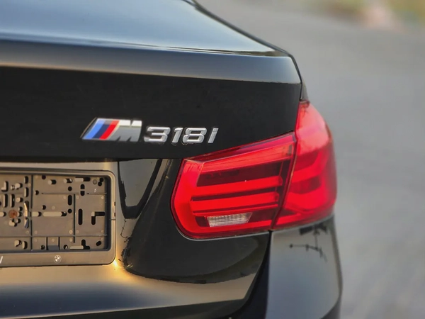 BMW 3-Series 318i 2018 GCC Specs