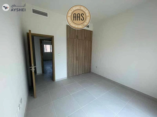 Near To Pool And Park 3Bed Townhouse Villa Available For Rent in Villanova