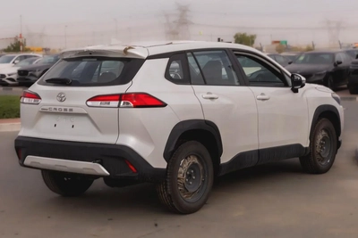2025 Toyota Corolla Cross LE - GCC Specs - Brand New!-2