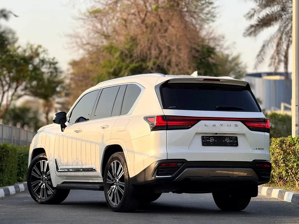 Lexus LX-Series LX 600 Signature