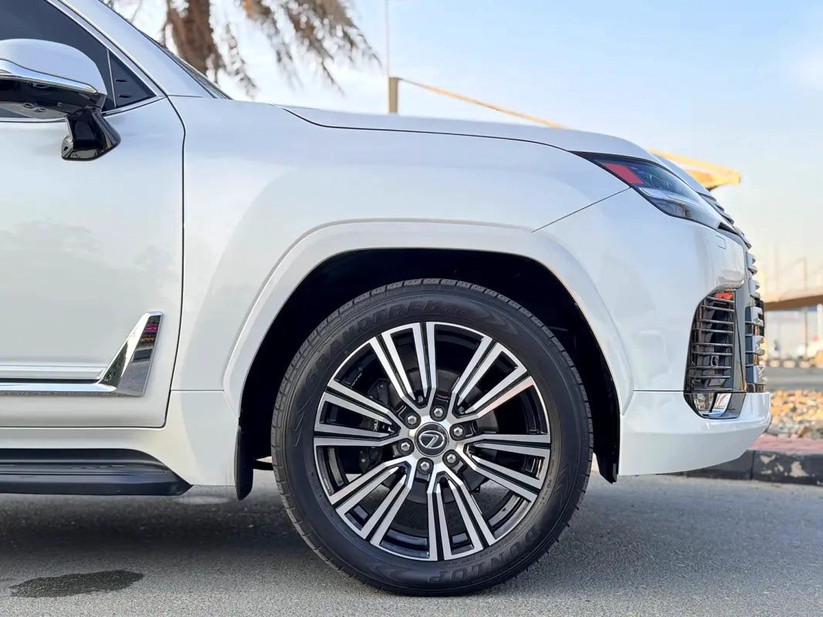 Lexus LX-Series LX 600 Signature-16-16