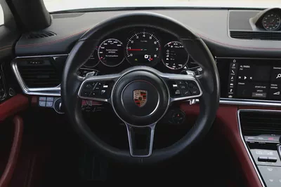 PORSHE PANAMERA 2017 - GCC - FULLY LOADED- AMAZING CONDITION-15