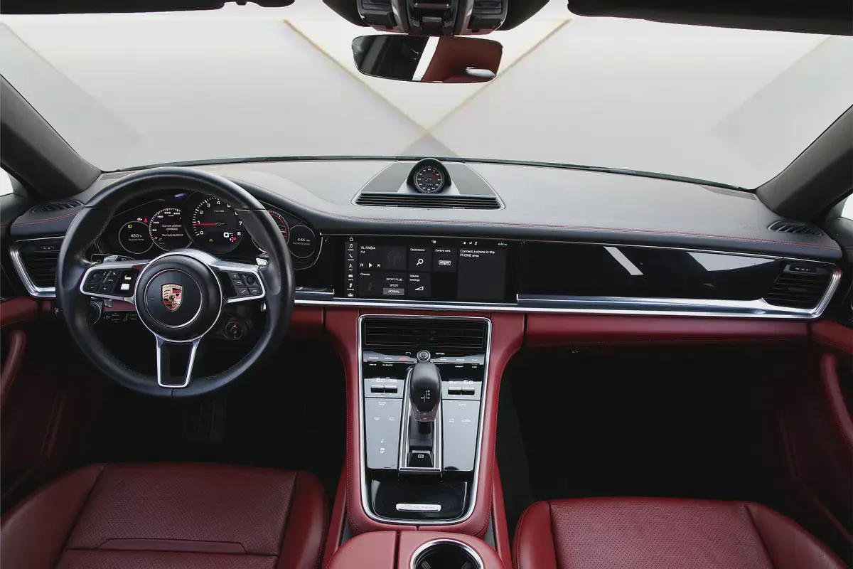 PORSHE PANAMERA 2017 - GCC - FULLY LOADED- AMAZING CONDITION-13-13