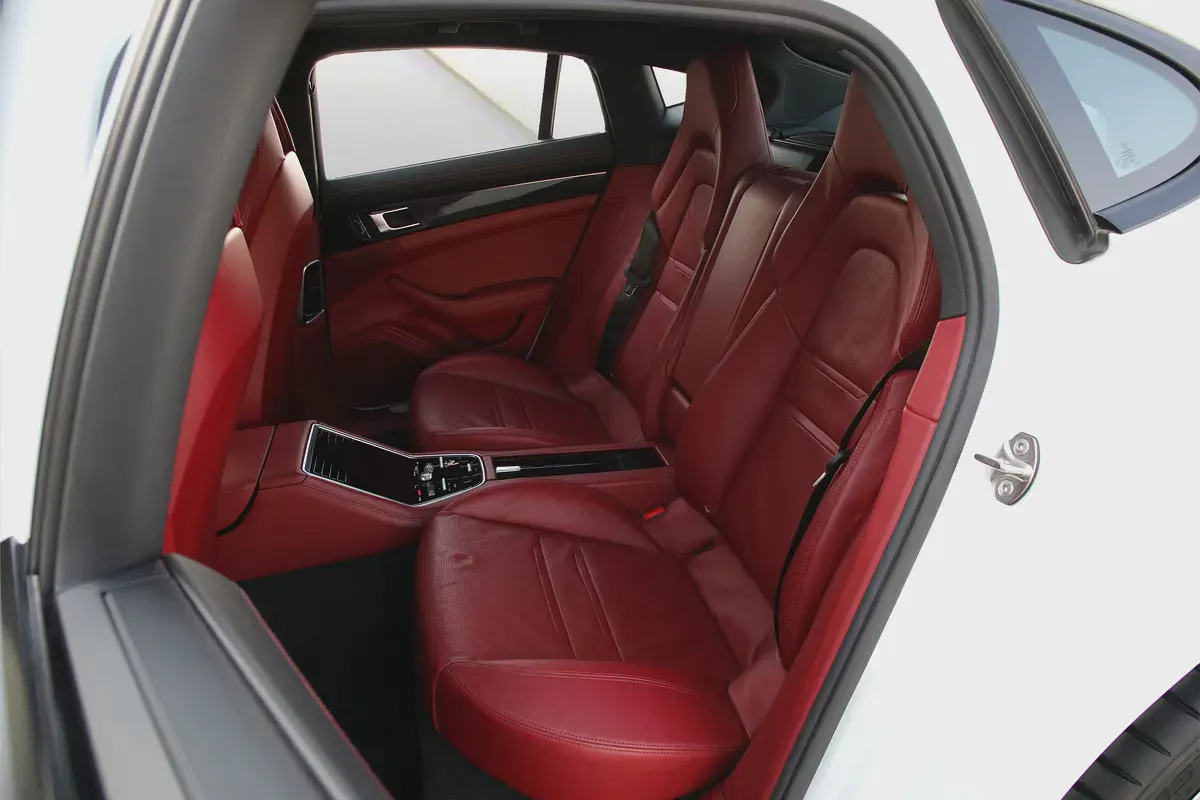 PORSHE PANAMERA 2017 - GCC - FULLY LOADED- AMAZING CONDITION-19-19