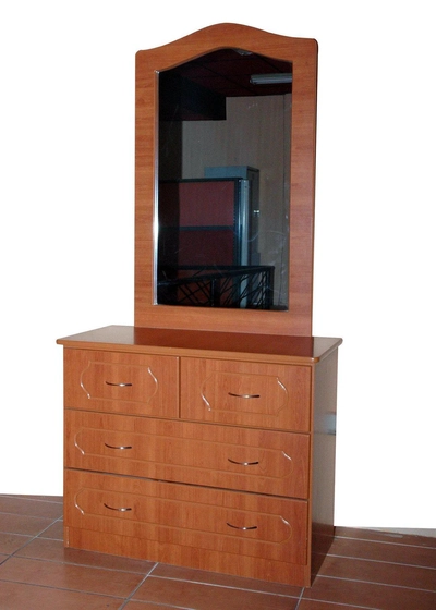 Dresser with Mirror, CD01-0