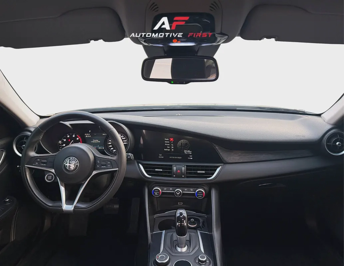 2019 Alfa Romeo Giulia Standard - GCC Specs