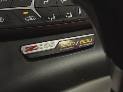 Chevrolet Corvette Z06 | 2015 | Full Option | High Performance | Excellent Condition.-14