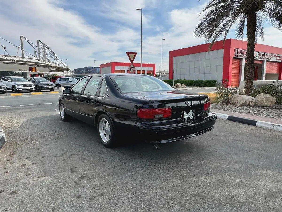 Chevrolet Impala 1996, Japanese Specs only 500 km-6-6