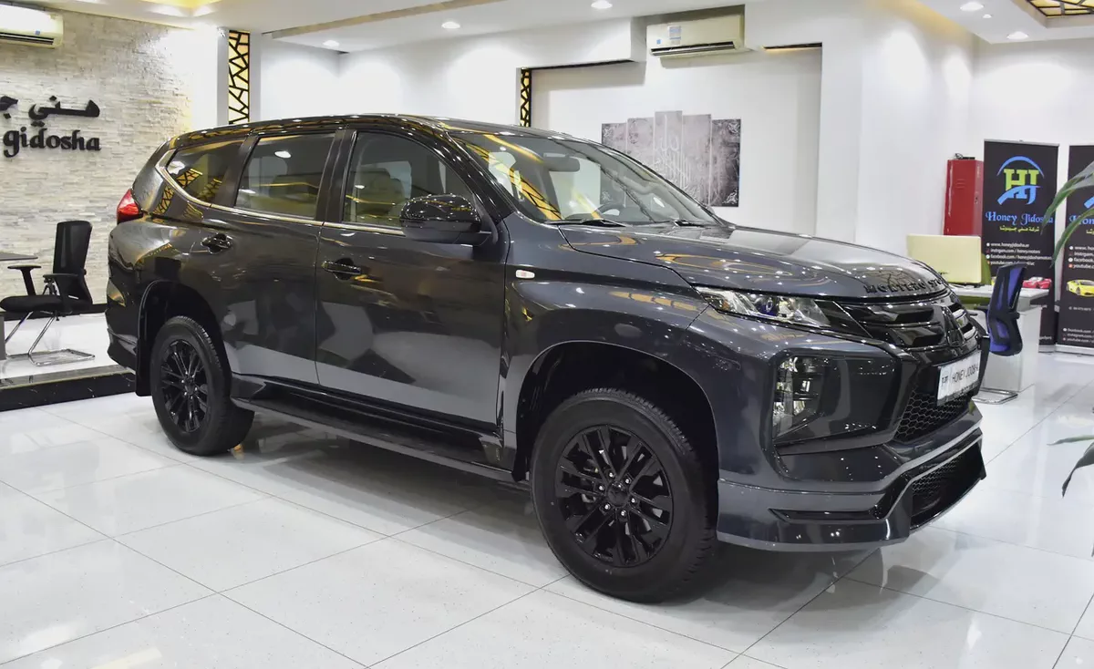 AED 1,745 EMi at 0% DP | Mitsubishi Montero Sport Prime Edition ( 2023 Model ) GCC Specs-2-2