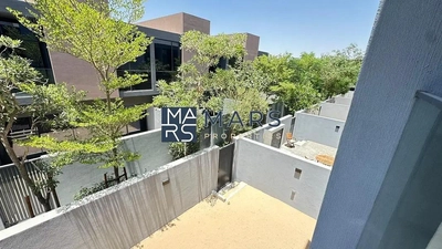 🏡 Luxurious 3-Bedroom Townhouse for Rent in Masaar Robinia – AED 145,000 Yearly 🌳-3