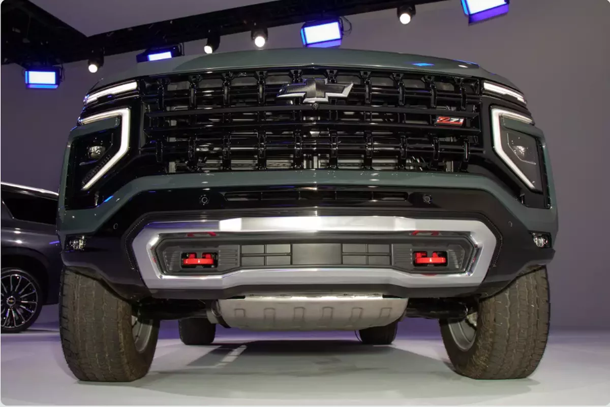 2026 Chevrolet Tahoe – Bold Full‑Size SUV-4-4