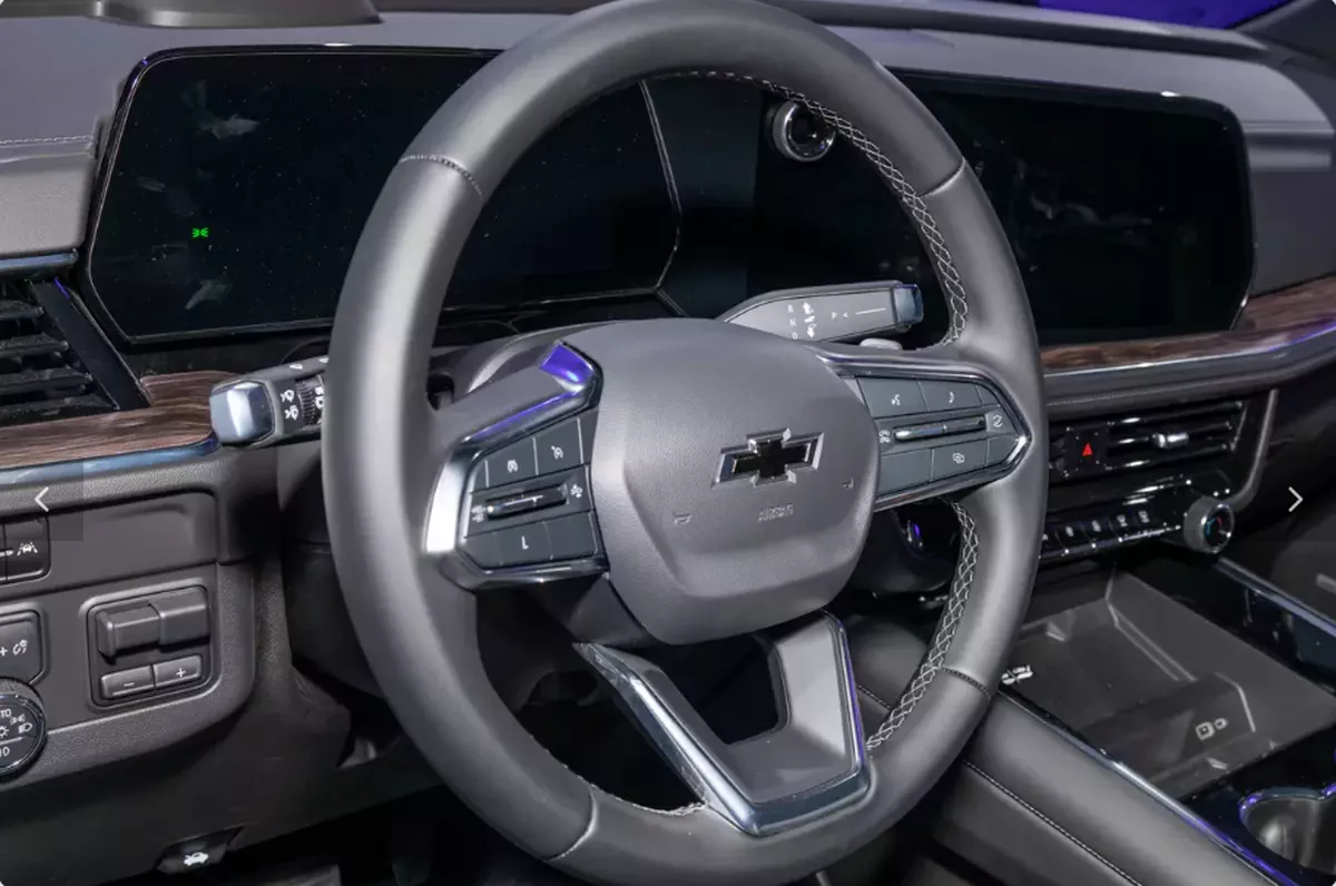 2026 Chevrolet Tahoe – Bold Full‑Size SUV-9-9