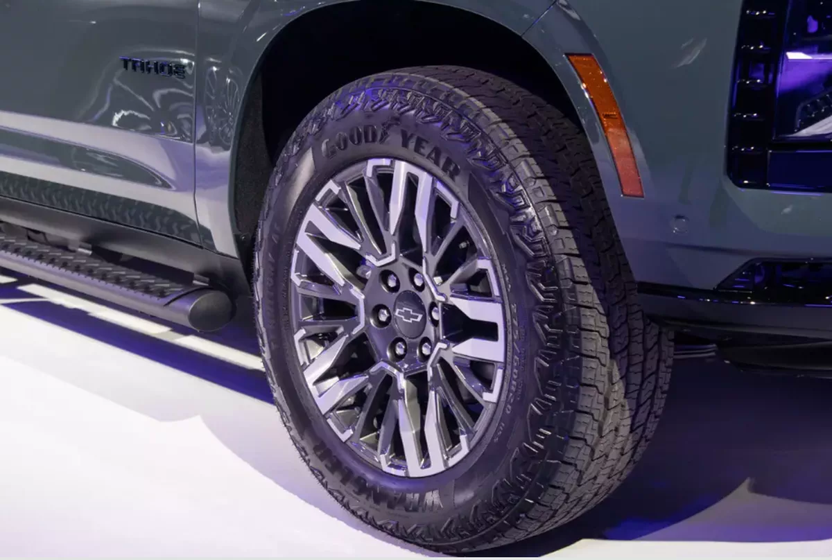 2026 Chevrolet Tahoe – Bold Full‑Size SUV-8-8