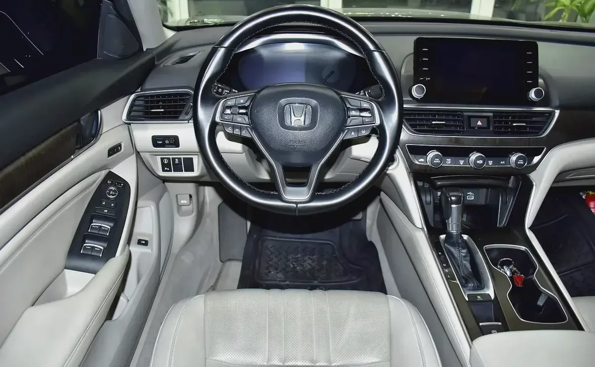 AED 1,487 EMi at 0% DP | Honda Accord ( 2022 Model ) in Grey Color GCC Specs-11-11