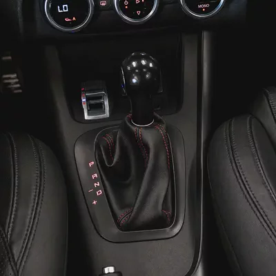765 P.M • 0% Downpayment • Alfa Romeo Giulietta Veloce • 1 Year Warranty-8