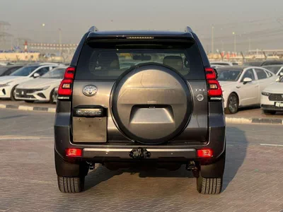 Toyota Prado TX-L 2022 Toyota Prado Full Option 4.0L V6 - AWD 4x4 GCC- Electric Seat - Rear CAM & Sensors - Cool B-5