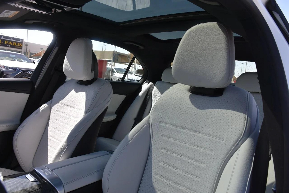 C300 AMG LUXURY 2022 | WHITE LIKE-4-4