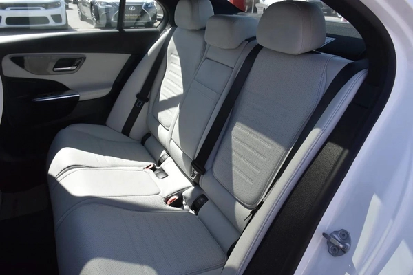 C300 AMG LUXURY 2022 | WHITE LIKE