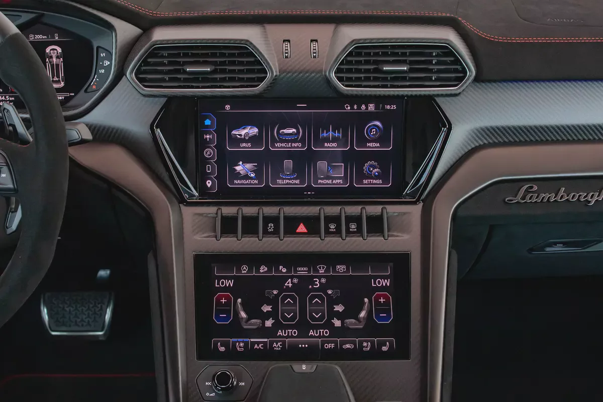 Lamborghini Urus Performante 2024 | 0,0km | Carbon Fiber Package | Under Warranty-16-16