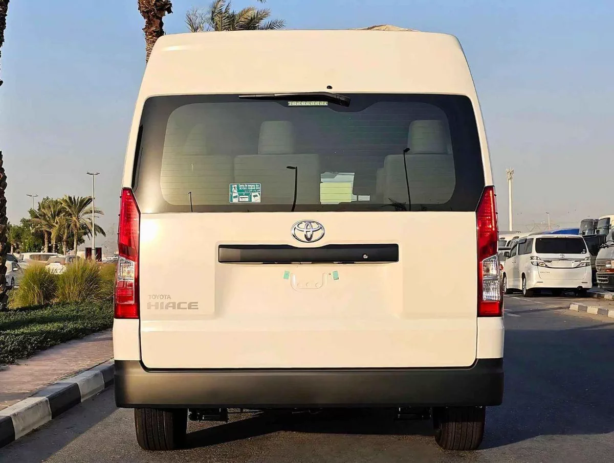 Toyota Hiace GL TOYOTA HIACE HIGHROOF DX / 2.8L V4  DIESEL / BLACK BUMPER-4-0