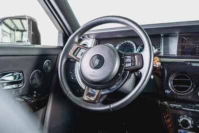 Rolls Royce Phantom-Diamond Grey Exterior Color-24 Inch Chrome Rims-Star Light System-12