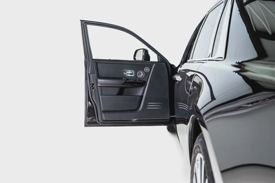 Rolls Royce Phantom-Diamond Grey Exterior Color-24 Inch Chrome Rims-Star Light System-17