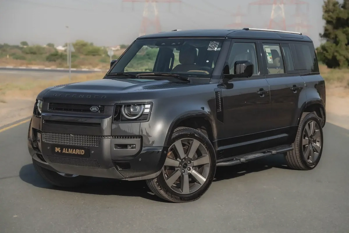 2026 Land Rover Defender 110 HSE X-Dynamic P400 | GCC Specs | Export Only | AED 410,000