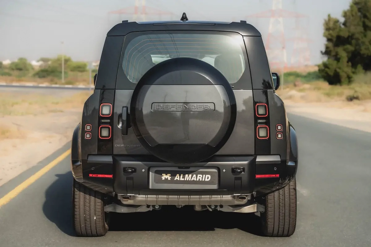 2026 Land Rover Defender 110 HSE X-Dynamic P400 | GCC Specs | Export Only | AED 410,000-3-3