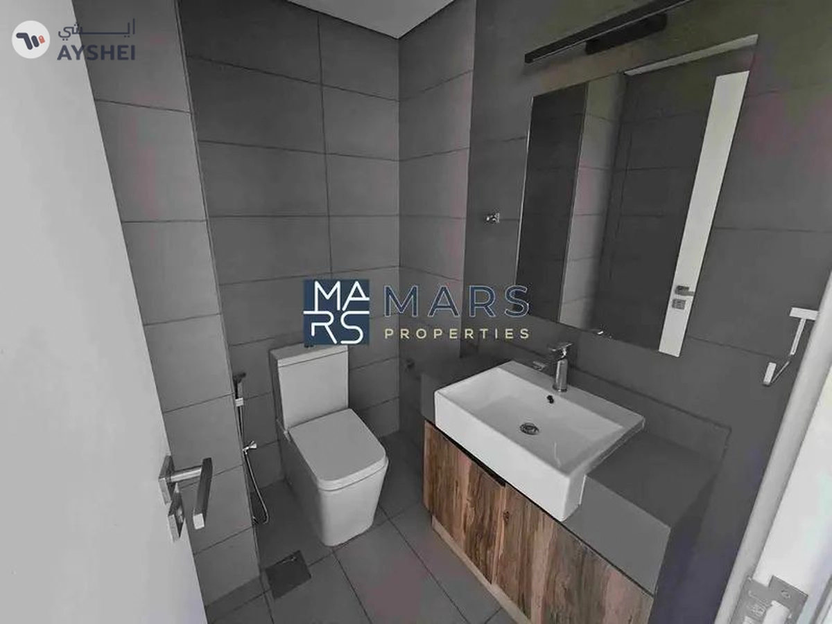 Luxury 1bhk apartment available for rent:60k-4-4