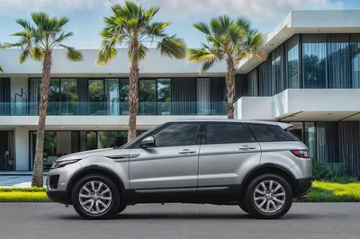 1,557 P.M |  Range Rover Evoque SE | 0% Downpayment | EVOQUE | IMMACULATE!-1