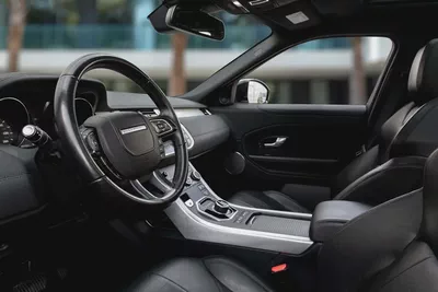 1,557 P.M |  Range Rover Evoque SE | 0% Downpayment | EVOQUE | IMMACULATE!-8