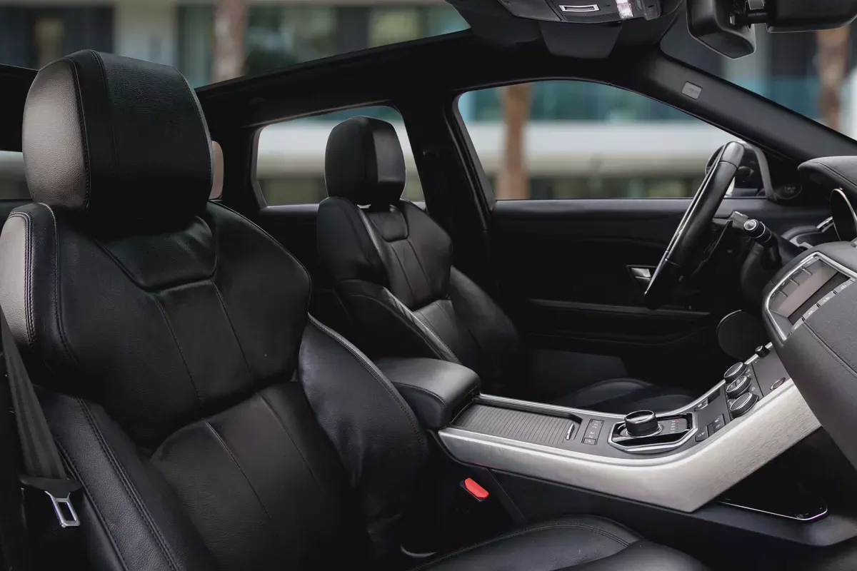 1,557 P.M |  Range Rover Evoque SE | 0% Downpayment | EVOQUE | IMMACULATE!-10-10