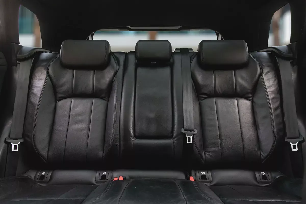 1,557 P.M |  Range Rover Evoque SE | 0% Downpayment | EVOQUE | IMMACULATE!-11-11
