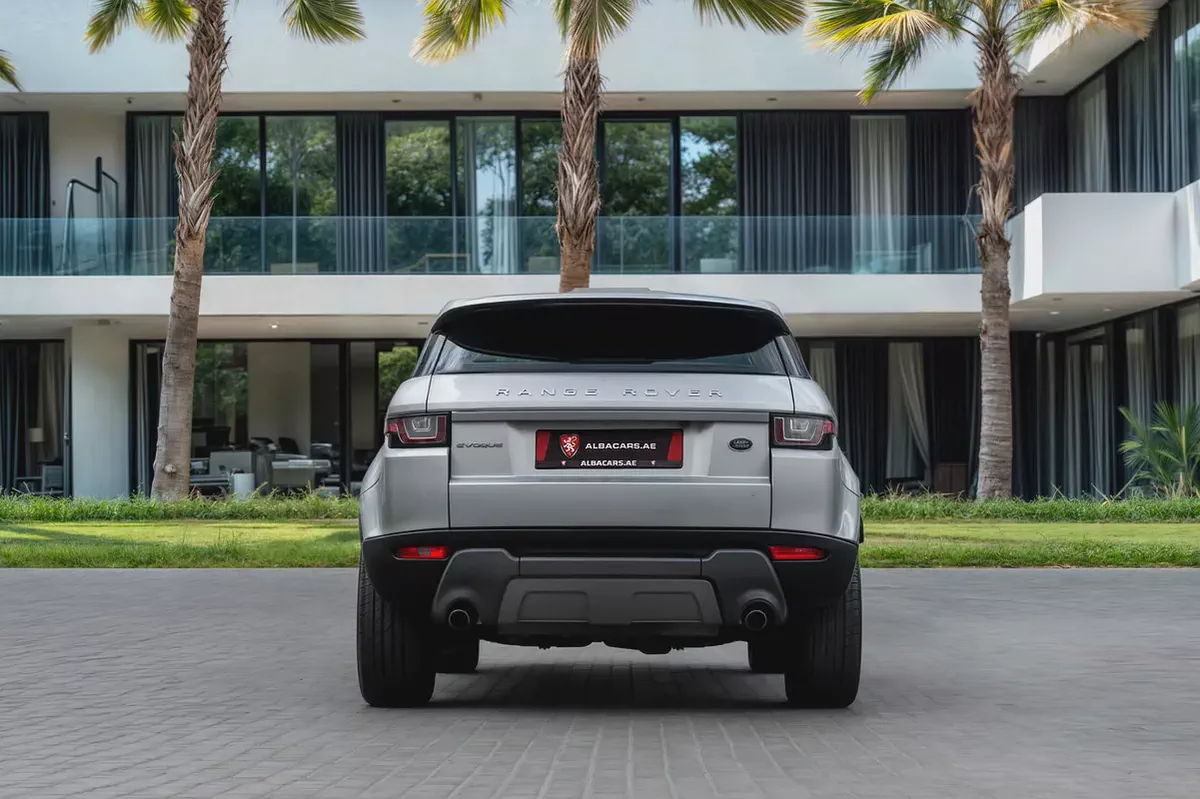 1,557 P.M |  Range Rover Evoque SE | 0% Downpayment | EVOQUE | IMMACULATE!-4-4