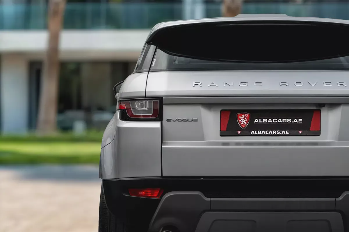 1,557 P.M |  Range Rover Evoque SE | 0% Downpayment | EVOQUE | IMMACULATE!-5-5