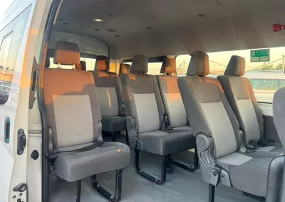 Toyota Hiace GL 2021 Toyota Hiace 3.5L V6 - Passenger - Patrol Manual - 13 Seater - No Accident --18