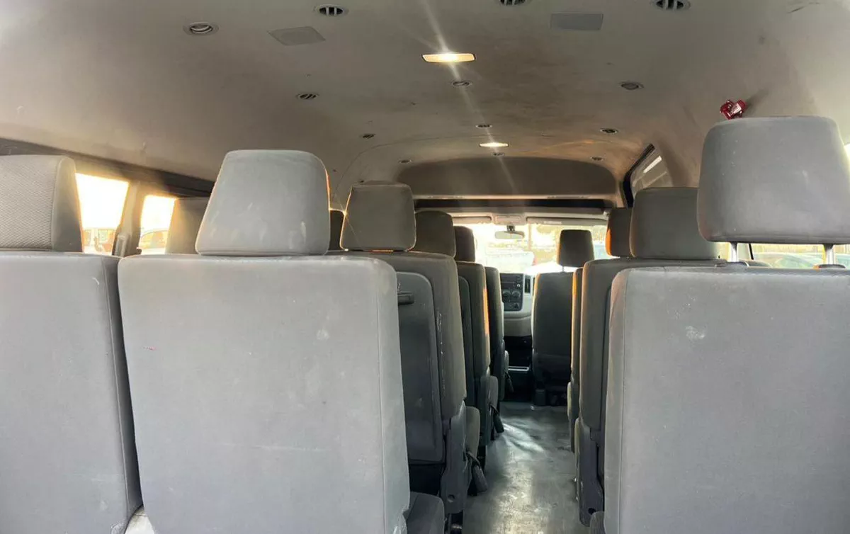 Toyota Hiace GL 2021 Toyota Hiace 3.5L V6 - Passenger - Patrol Manual - 13 Seater - No Accident --15-0