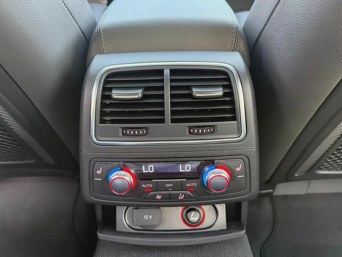 Audi A6 35 FSI Quattro 2014 | Korean Specs | Luxury Sedan-18-18