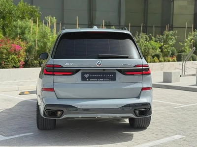 BMW X7--xDrive 40i M Sport---GCC--Under Agency Warranty+Service Contract Till 2028-3