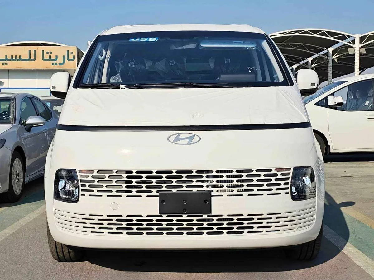 Hyundai Staria CARGO / 2.2L V4 DIESEL / MANUAL GEAR BOX / 2 STR (CODE # STCD)