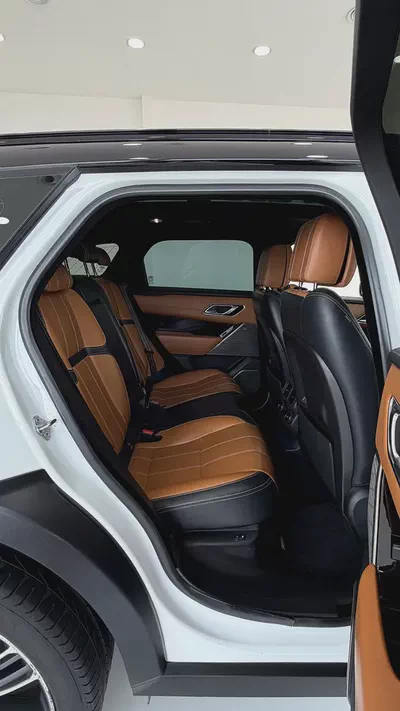 2021 Land Rover Range Rover Velar R-Dynamic HSE | GCC Specs | Low Mileage-11