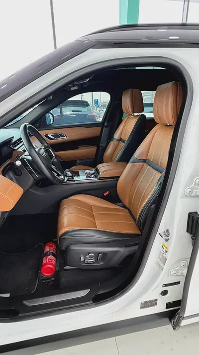 2021 Land Rover Range Rover Velar R-Dynamic HSE | GCC Specs | Low Mileage-14