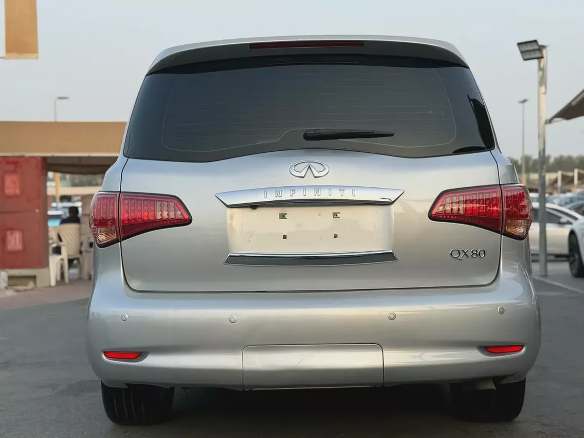 إنفينيتي QX80 2014 خليجي | V8 5.6L | فل أوبشن | نظيفة | 220 ألف كم | 38,000 درهم-12-12